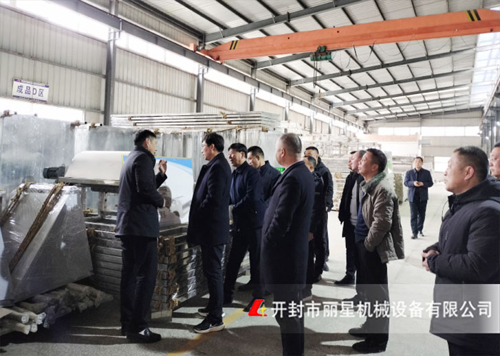 考察丽星酸辣粉生产线