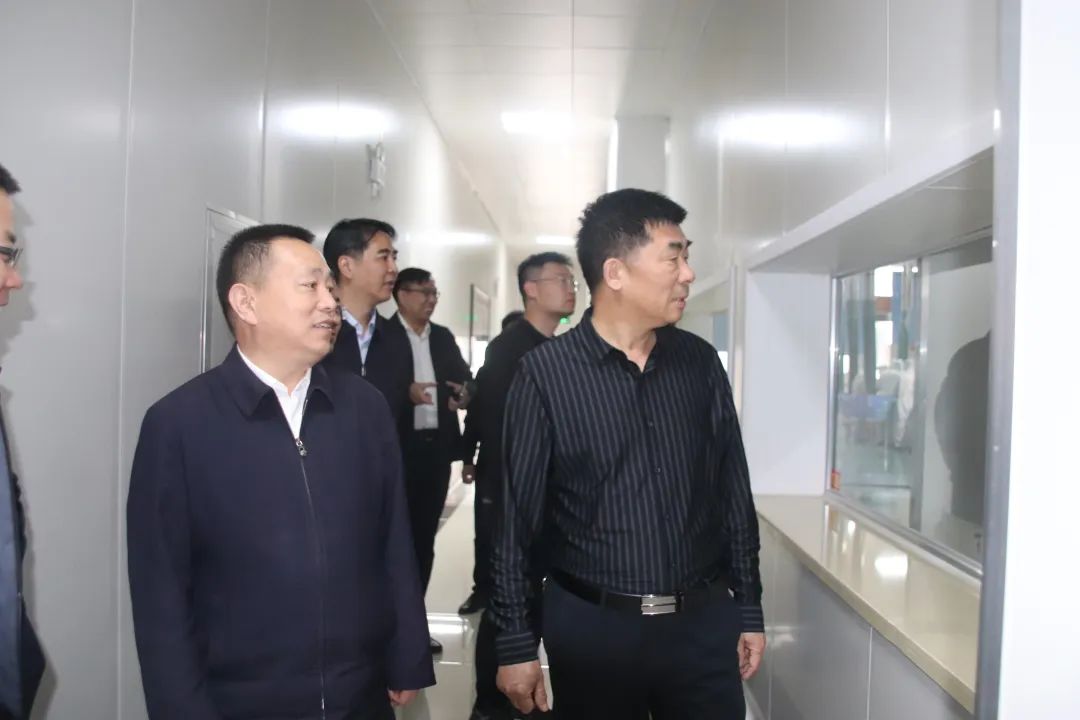 参观方便粉丝生产线运行