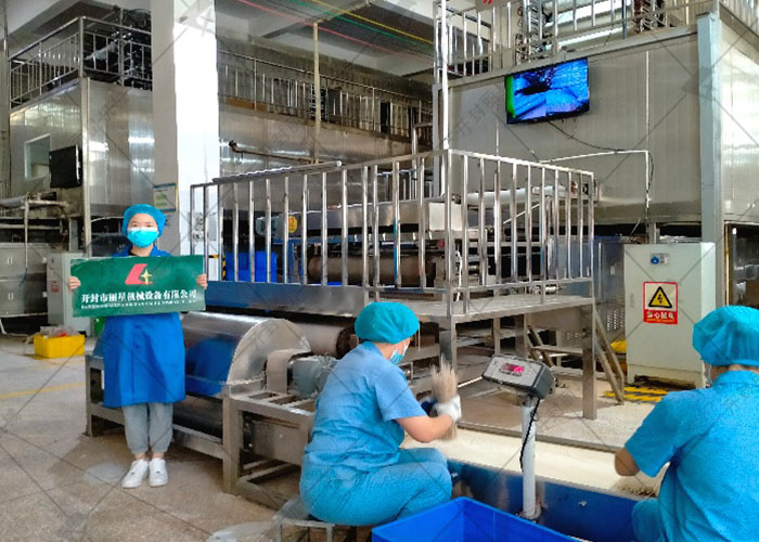 丽星水晶粉丝加工设备以封闭式生产守护食品洁净
