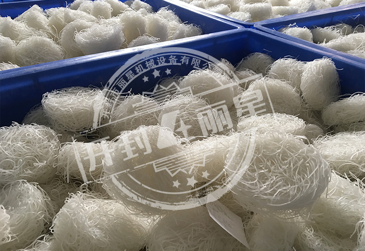 丽星方便粉丝机：薯类种植区的加工好帮手