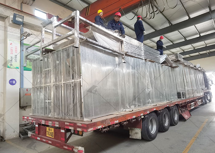 丽星第二车粉丝粉条设备已完成装车并准时抵达所在地